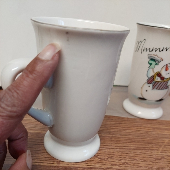 Pair of Yummy and Mmmm Coffee/Tea Mugs - Picture 2 of 6